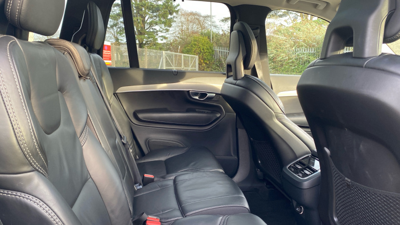 Volvo Xc90 2.0 T5 [250] Momentum Pro 5dr AWD Gtron Petrol Estate